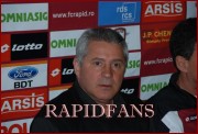 <<->> APASA pentru FOTO la dimensiunea mare <<->> <<->> 2009.03.05 conferinta presa Rapid 29