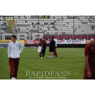 <<->> APASA pentru FOTO la dimensiunea mare <<->>  2011.04.26 RAPID Sportul 006
