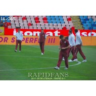 <<->> APASA pentru FOTO la dimensiunea mare <<->>  2011.05.04 sTEAUA RAPID 0-1 010