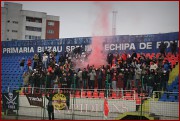 <<->> APASA pentru FOTO la dimensiunea mare <<->> <<->> 2011.02.16 Gloria Buzau - Rapid 002
