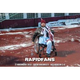 <<->> APASA pentru FOTO la dimensiunea mare <<->>  2013.11.27 FC RAPID - ACS Berceni 008