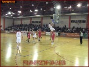 <<->> APASA pentru FOTO la dimensiunea mare <<->> <<->> 2008.02.10 Rapid dinamo 11