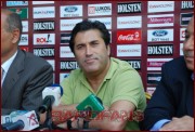 <<->> APASA pentru FOTO la dimensiunea mare <<->> <<->> 2008.06.03 conferinta Peseiro-09