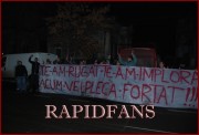 <<->> APASA pentru FOTO la dimensiunea mare <<->> <<->> Protest impotriva lui cOPOS-09