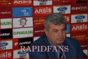<<->> APASA pentru FOTO la dimensiunea mare <<->> <<->> 2009.03.05 conferinta presa Rapid 03