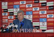 <<->> APASA pentru FOTO la dimensiunea mare <<->> <<->> 2009.03.05 conferinta presa Rapid 07