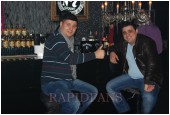 <<->> APASA pentru FOTO la dimensiunea mare <<->> 2010.12.19 Party galeria Rapid 012