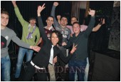 <<->> APASA pentru FOTO la dimensiunea mare <<->> 2010.12.19 Party galeria Rapid 015