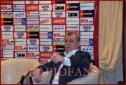 <<->> APASA pentru FOTO la dimensiunea mare <<->> <<->> 2010.06.12-Conferinta presa Rapid-01