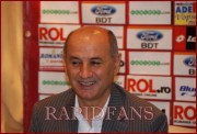 <<->> APASA pentru FOTO la dimensiunea mare <<->> <<->> 2010.06.12-Conferinta presa Rapid-12