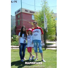 <<->> APASA pentru FOTO la dimensiunea mare <<->> 2013.05.11 FOTO si autografe la Pro RAPID 006